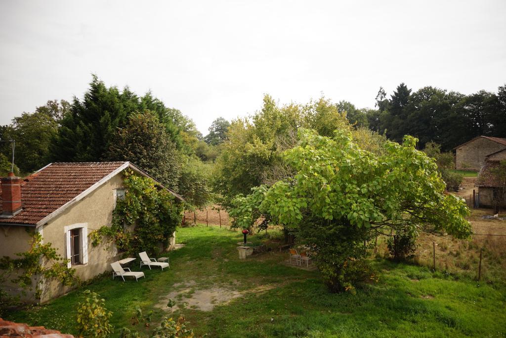 Domaine De Romefort Saint-Léonard-de-Noblat Zimmer foto