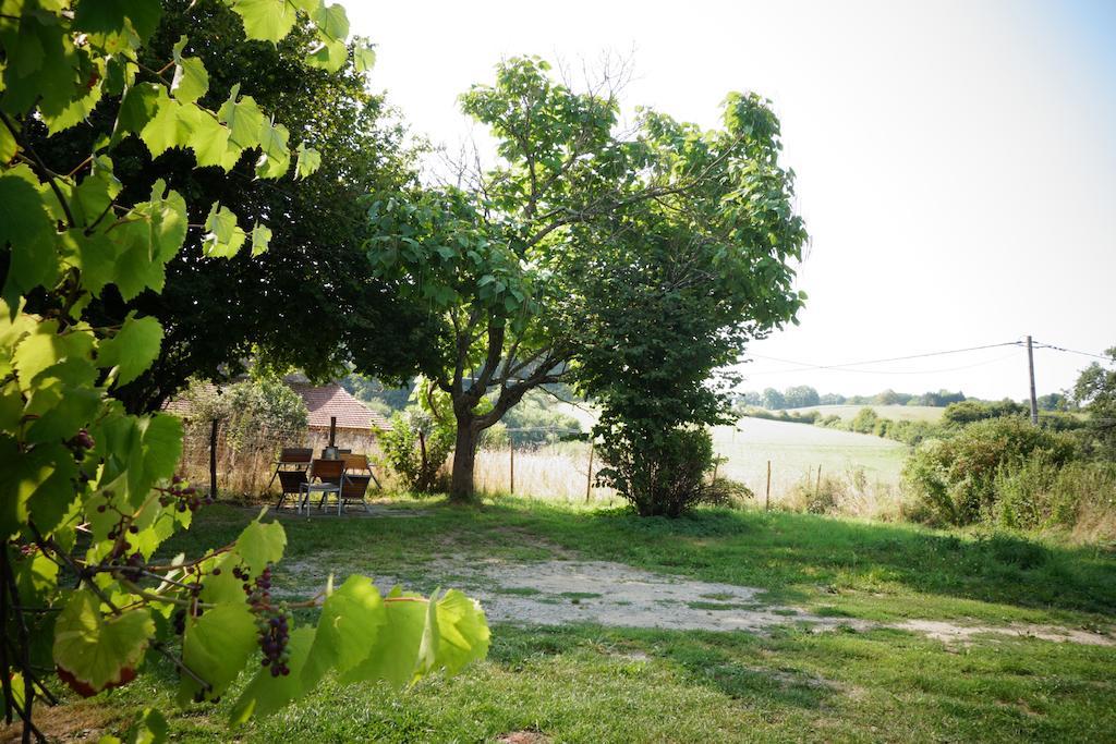 Domaine De Romefort Saint-Léonard-de-Noblat Zimmer foto
