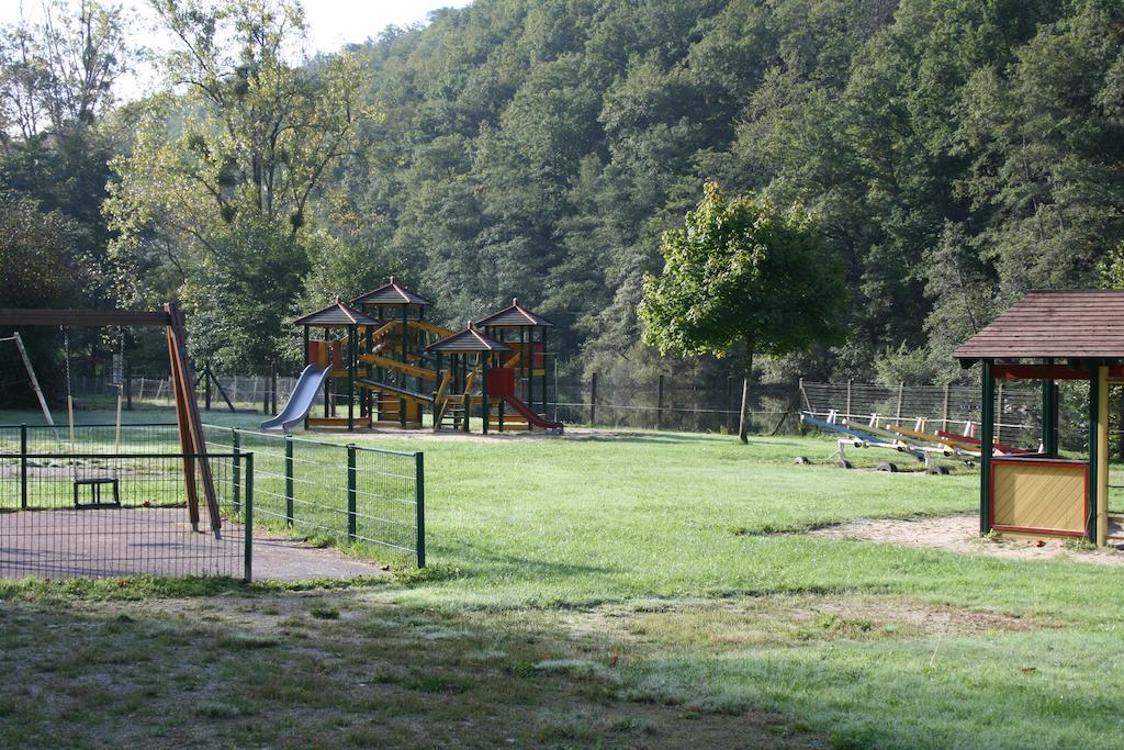 Domaine De Romefort Saint-Léonard-de-Noblat Zimmer foto