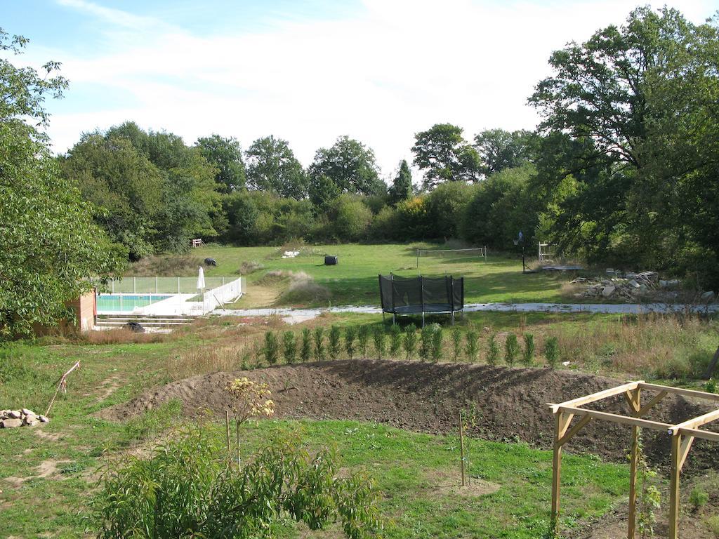 Domaine De Romefort Saint-Léonard-de-Noblat Zimmer foto